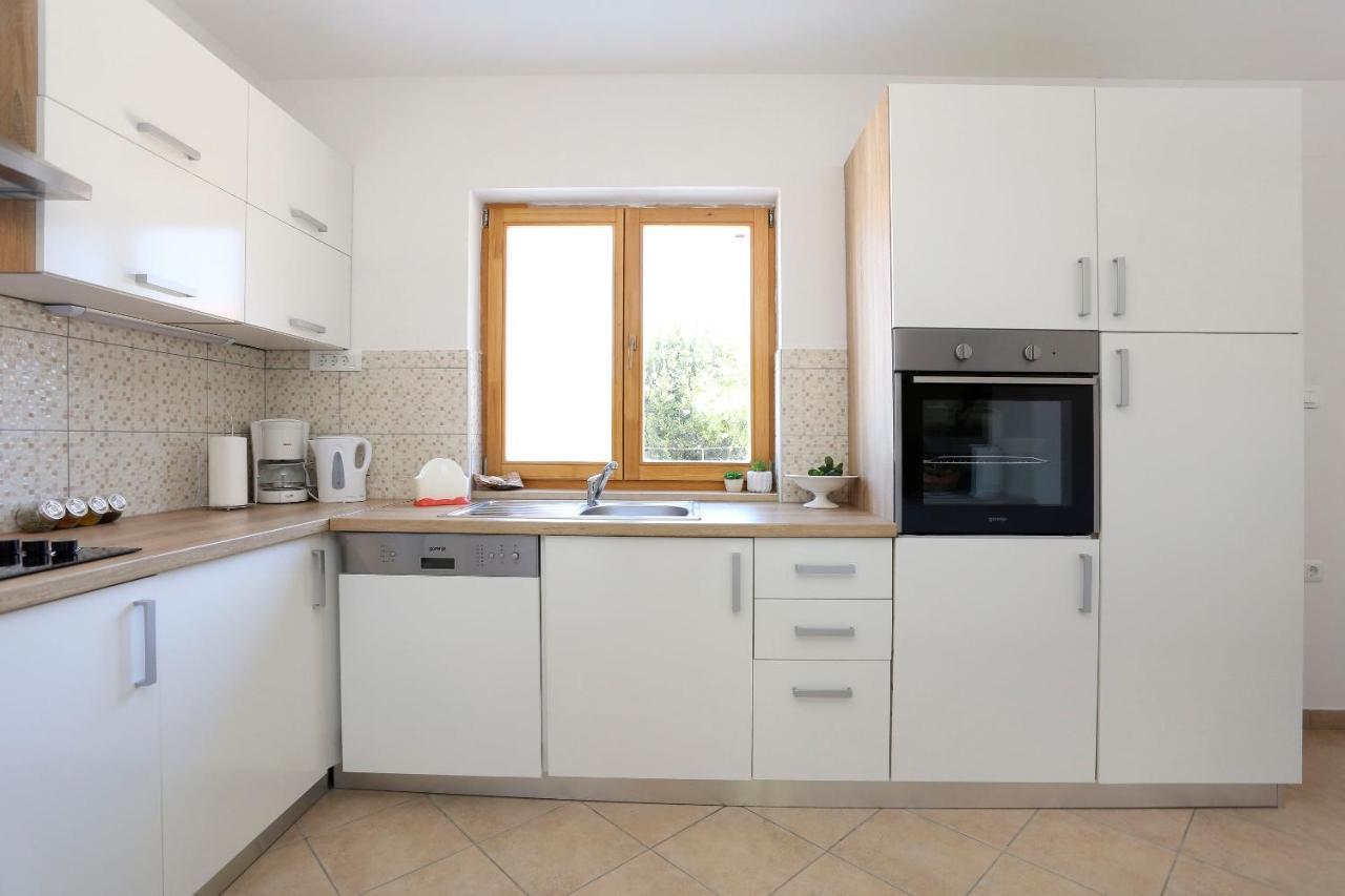 House Marijan Villa Sestanovac Exterior photo